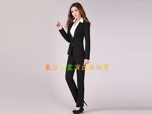女西装